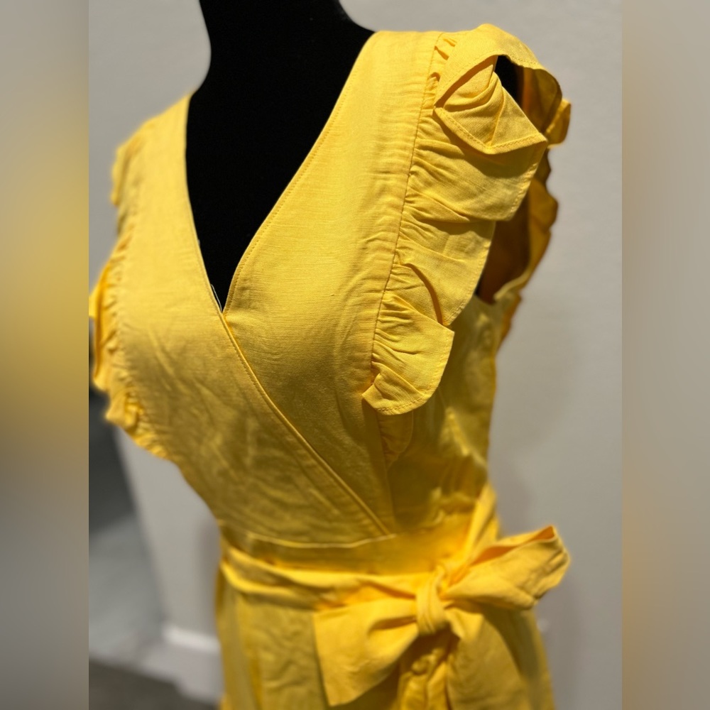 Dress - Picture 3 of 3